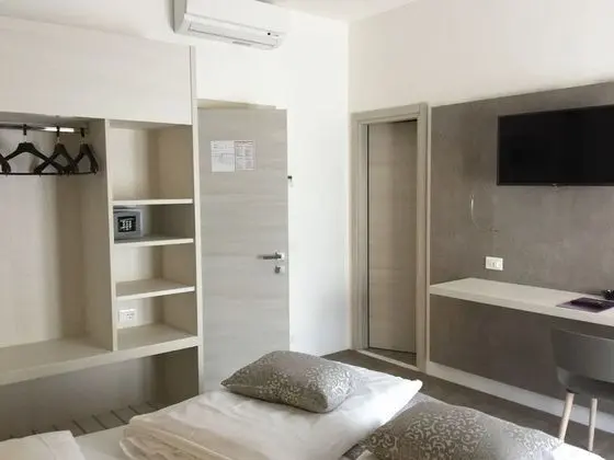 Design Tek Büyük Yataklı Oda, Göl Manzaralı