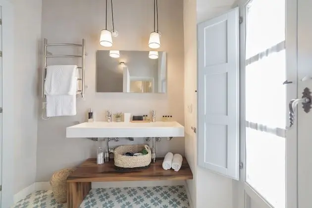 Tek Büyük Yataklı Oda, Balkon (Green Double)