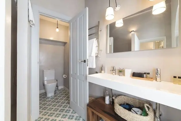 Tek Büyük Yataklı Oda, Balkon (Green Double)