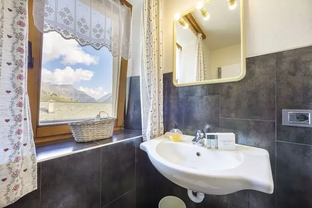 Family Apart Daire, Birden Çok Yatak, Dağ Yamacı (Casa Silvia)