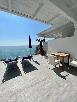 Deluxe Tek Büyük Yataklı Oda, 1 En Büyük (King) Boy Yatak, Deniz Manzaralı