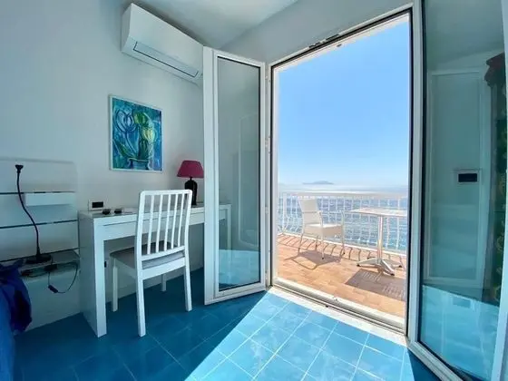 Deluxe Tek Büyük Yataklı Oda, 1 En Büyük (King) Boy Yatak, Deniz Manzaralı