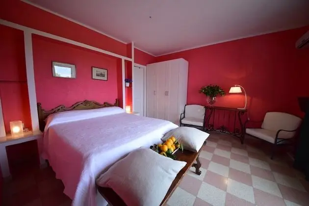 Superior Tek Büyük veya İki Ayrı Yataklı Oda, Bahçe Manzaralı