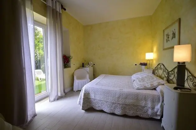 Superior Tek Büyük veya İki Ayrı Yataklı Oda, Bahçe Manzaralı