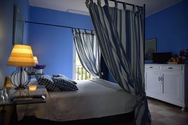 Superior Tek Büyük veya İki Ayrı Yataklı Oda, Bahçe Manzaralı