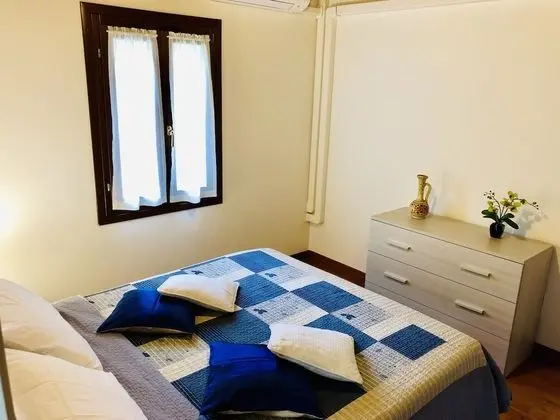 Tek Büyük Yataklı Oda, Bahçe Manzaralı