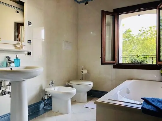 Tek Büyük Yataklı Oda, Bahçe Manzaralı
