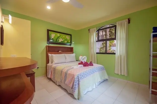 Standard Apart Daire, 1 Yatak Odası, Mutfak, Havuz Kenarı