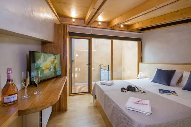 Deluxe Apart Daire