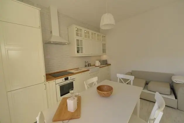 Apart Daire, 2 Yatak Odası, Göl Manzaralı