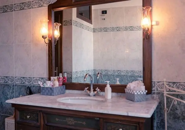 Comfort Tek Büyük veya İki Ayrı Yataklı Oda, Özel Banyo