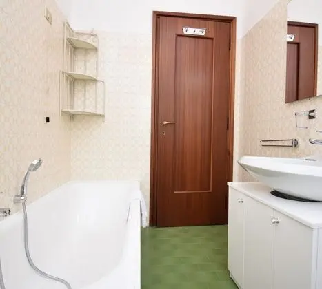 Family Apart Daire, Birden Çok Yatak, 2 Banyolu, Bahçeli (Casa Stefy At Only 100mt From The)