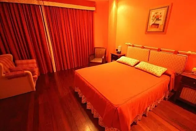 Tek Büyük Yataklı Oda