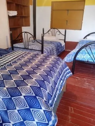 Üç Kişilik Oda, Ortak Banyo