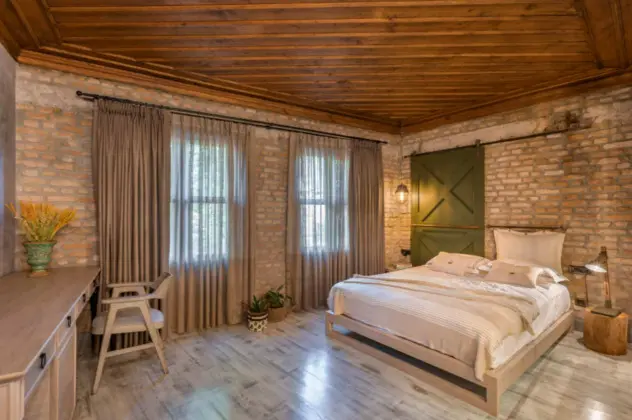Villa, Bahçe Manzaralı