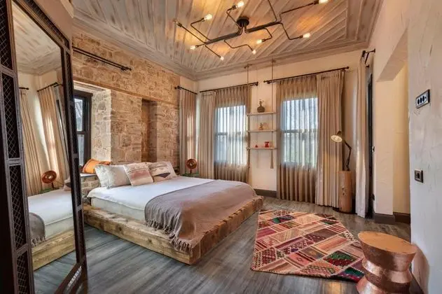 Villa, Bahçe Manzaralı