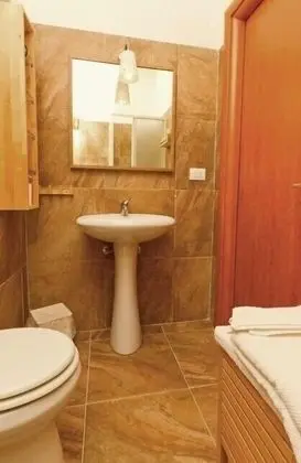 Tek Büyük Yataklı Oda, Bahçe Manzaralı