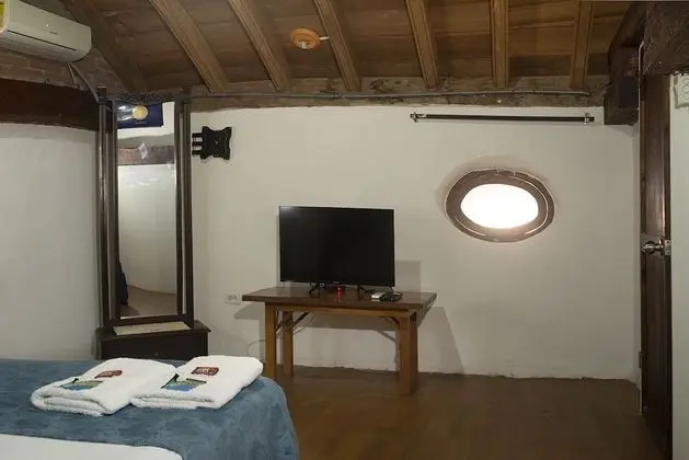 Economy Tek Büyük Yataklı Oda