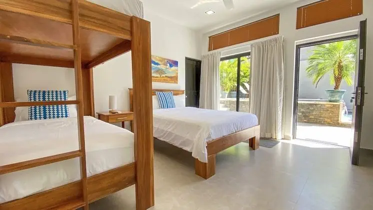 Deluxe Villa, 4 Yatak Odası, Havuz Manzaralı