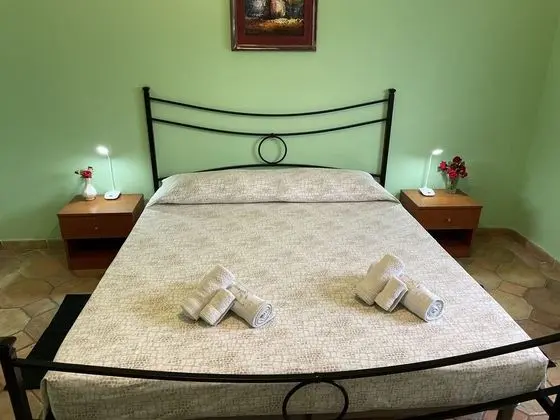 Traditional Oda, 1 Büyük (Queen) Boy Yatak, Sigara İçilmez, Dağ Manzaralı