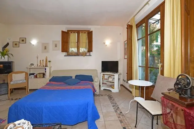 Standard Ev, 1 Çift Kişilik Yatak ve Çekyat, Bahçeli (Casa Teresa)
