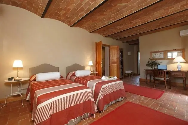 Superior Tek Büyük veya İki Ayrı Yataklı Oda, 1 Yatak Odası, Bahçe Manzaralı