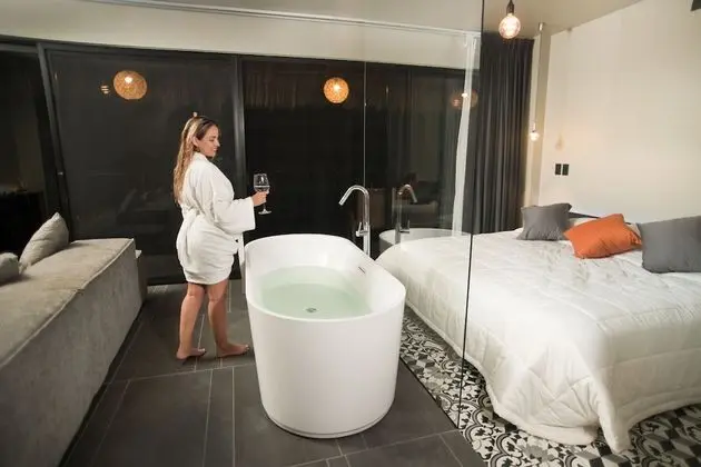 Honeymoon Oda, Okyanus Manzaralı