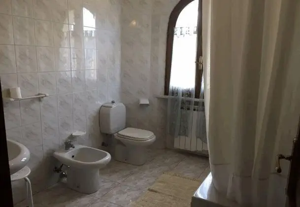 Family Apart Daire, Birden Çok Yatak, 2 Banyolu, Bahçeli (Casa Tirrena 600mt from sea)