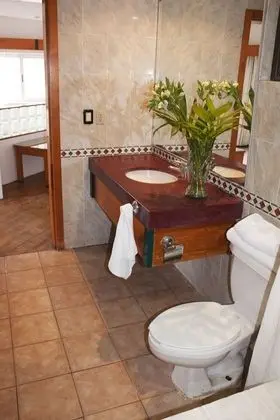 Comfort Tek Büyük Yataklı Oda, 2 Çift Kişilik Yatak, Banyolu/Duşlu