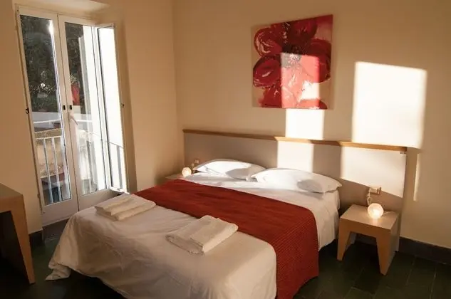 Tek Büyük veya İki Ayrı Yataklı Oda