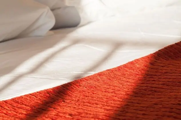 Tek Büyük veya İki Ayrı Yataklı Oda, Deniz Manzaralı