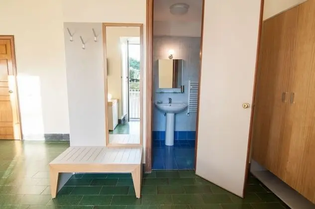 Tek Büyük veya İki Ayrı Yataklı Oda, Deniz Manzaralı