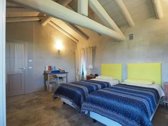 Tek Büyük Yataklı Oda