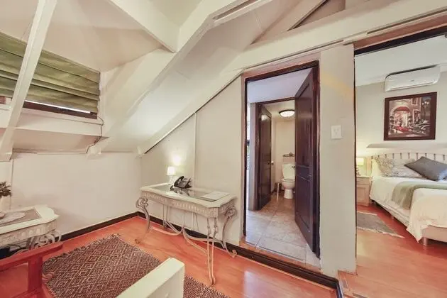 Luxury Tek Büyük Yataklı Oda