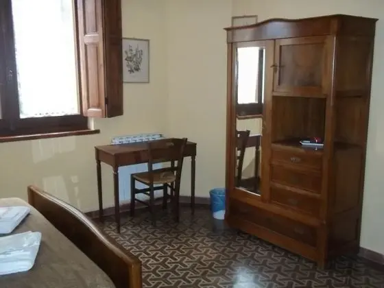 Tek Büyük Yataklı Oda