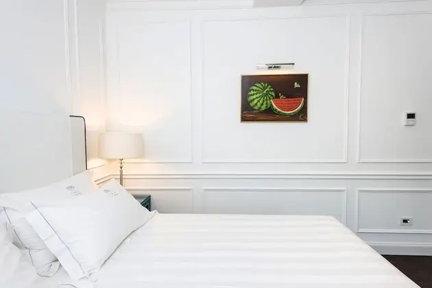 Deluxe Tek Büyük Yataklı Oda, Bahçeli