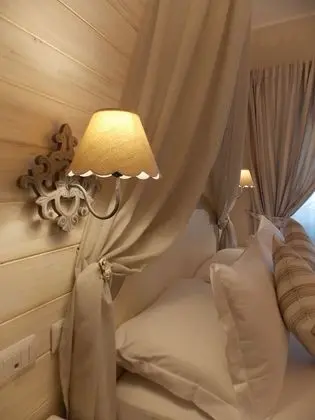 Classic Tek Büyük veya İki Ayrı Yataklı Oda