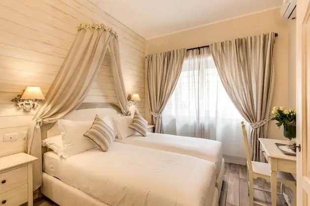 Deluxe Tek Büyük Yataklı Oda, Balkon