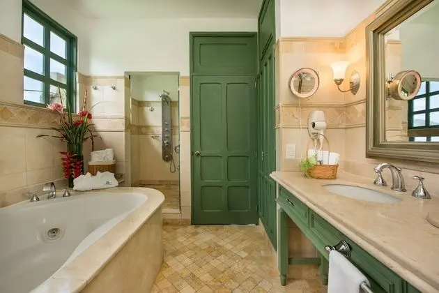 Süit, 1 En Büyük (King) Boy Yatak