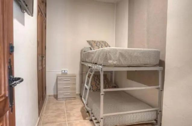 Basic Oda, Ortak Banyo