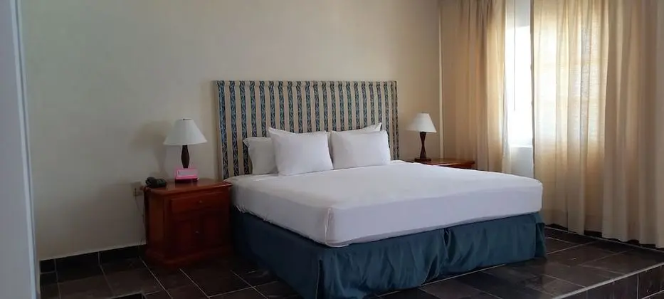 King Suite Ocean View