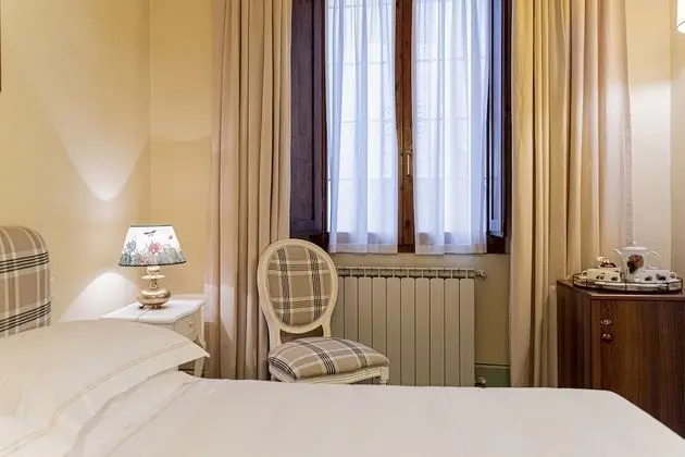 Deluxe Tek Büyük Yataklı Oda (21)