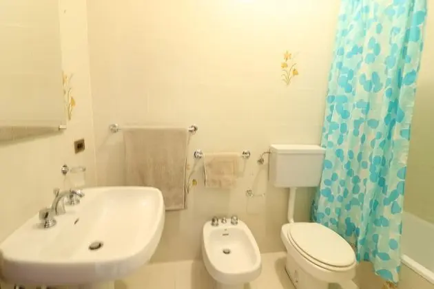 Ev, 2 Yatak Odası, Balkon