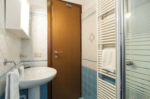 Apart Daire, 4 Yatak Odası