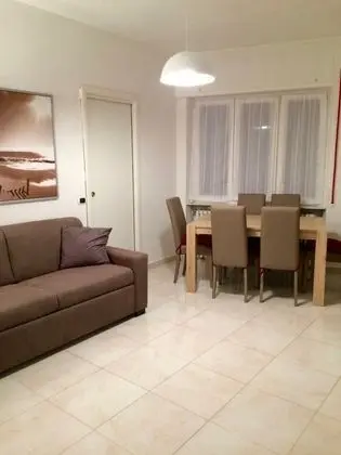 Apart Daire, Şehir Manzaralı