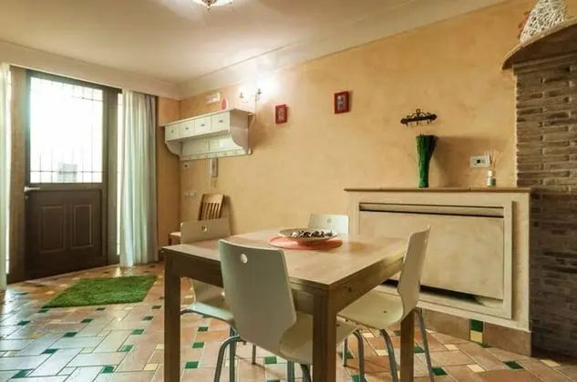 Stüdyo, 1 Büyük (Queen) Boy Yatak ve Çekyat