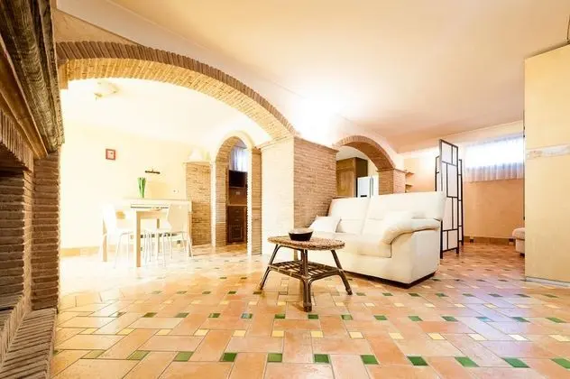 Stüdyo, 1 Büyük (Queen) Boy Yatak ve Çekyat