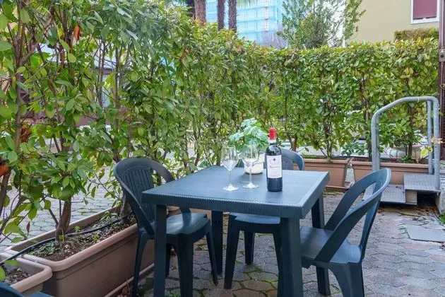 Apart Daire, Bahçe Manzaralı (Narcisa)