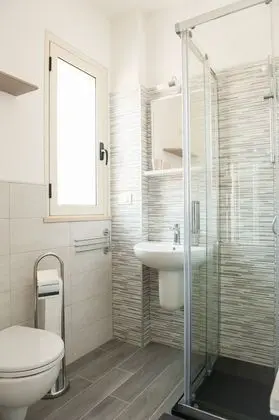 Elite Oda, Kısmi Deniz Manzaralı (Atene)
