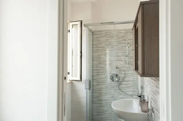 Elite Oda, Kısmi Deniz Manzaralı (Atene)
